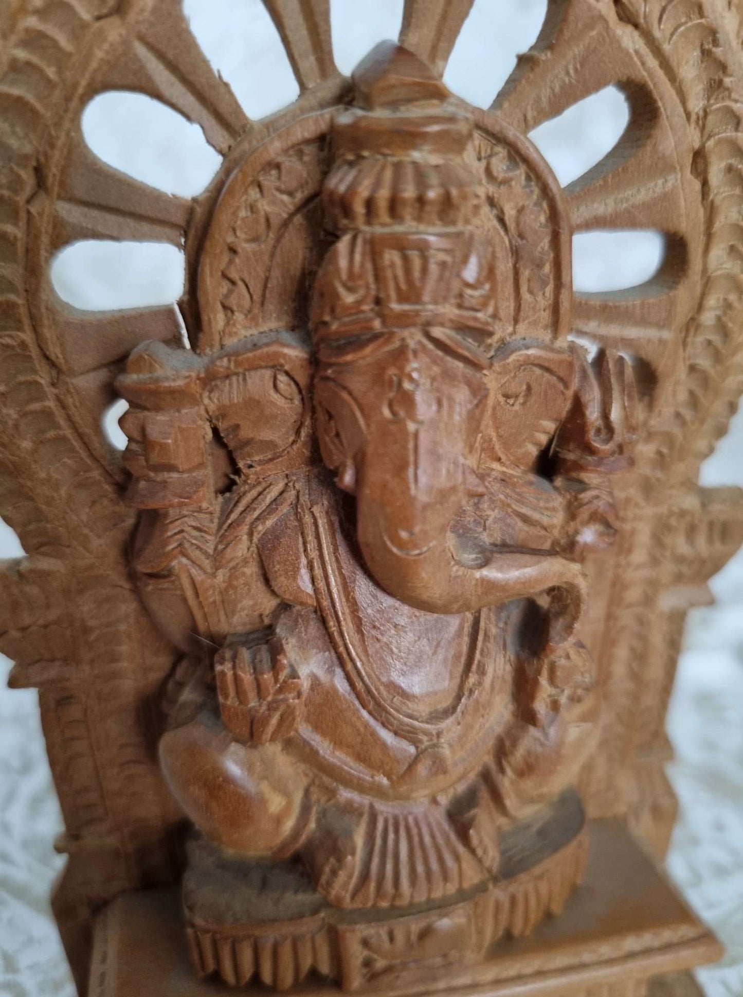 Statue ganesh en bois ---