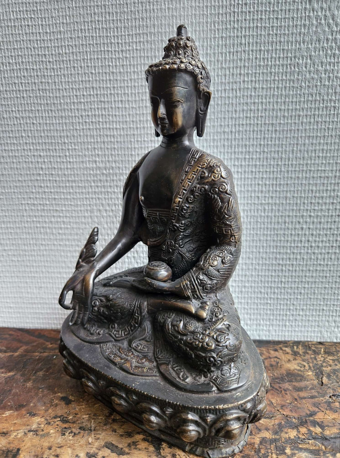 statue bouddha indien en Varadra Mudra XXème