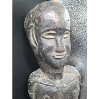 Rare grande statue du Timor ---