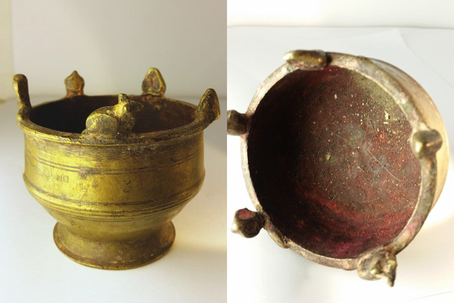 Pot à tika indien XXème