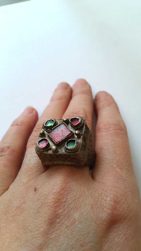 Bague indienne en argent mil XXème taille 59-60