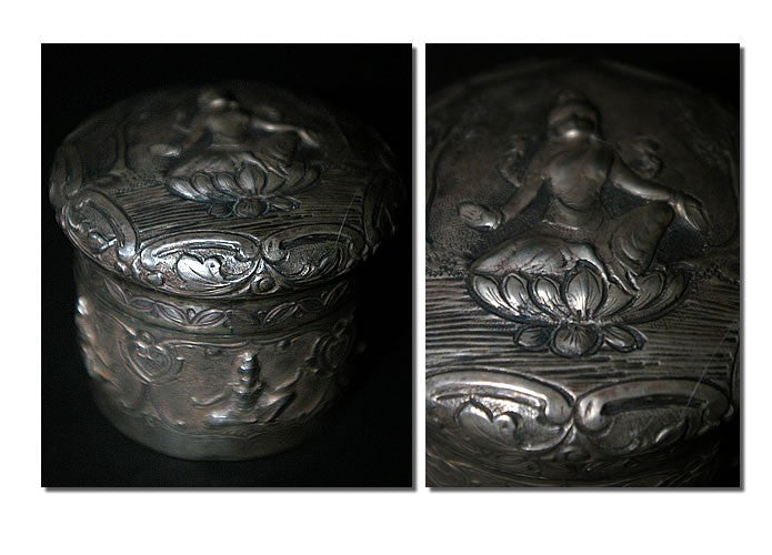 Boîte laksmi en argent XIXème