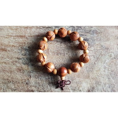 Bracelet Mala en bois Vintage ---