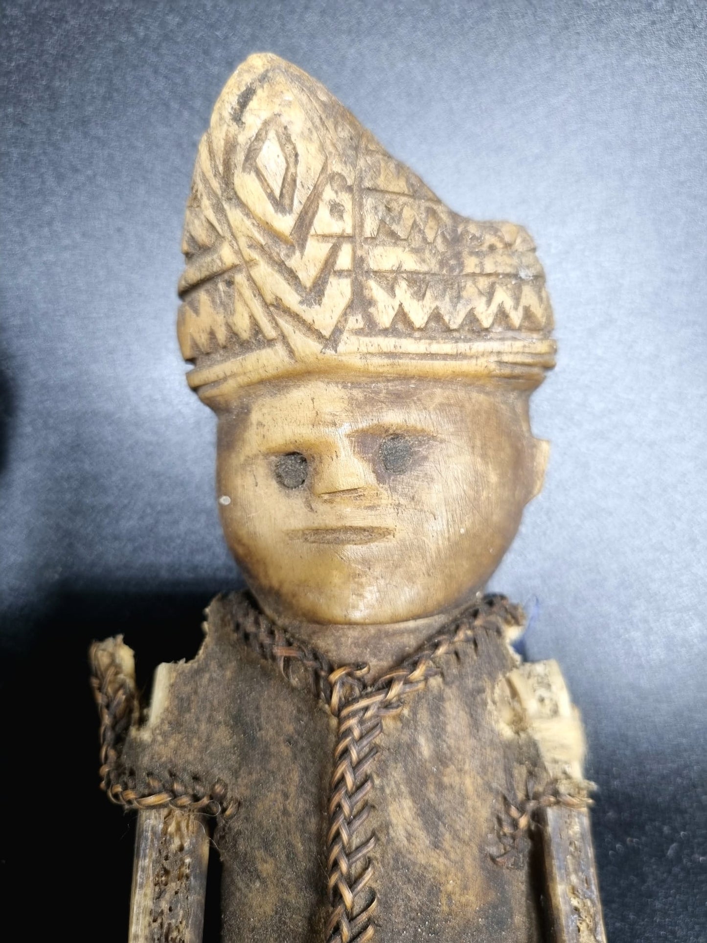 Poupées toraja - Indonésie ---
