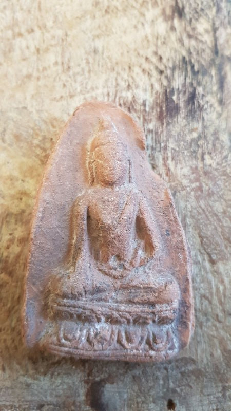 Amulette de bouddha thailandaise