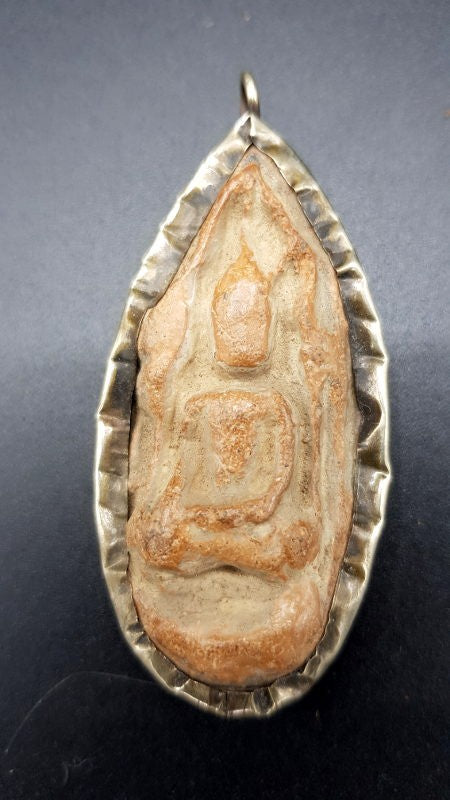 Amulette de bouddha thailandaise (pendentif)